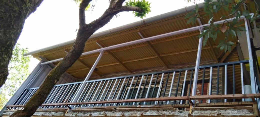 Mahābaleshwar Hilltop Cottage מראה חיצוני תמונה